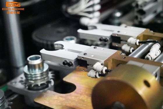 Máquinas de sopro de garrafas PET de 2 cavidades 2000 BPH totalmente automáticas para máquinas de fabricação de garrafas de plástico