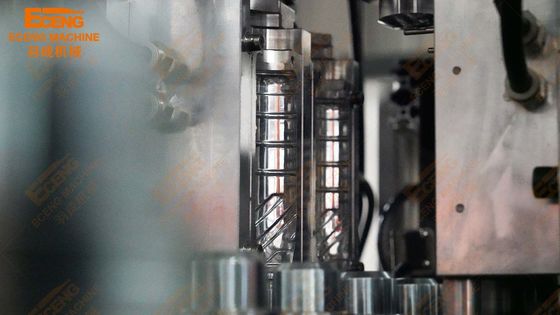 Molde automático completo da garrafa do animal de estimação que faz a máquina 50KW 28 milímetros