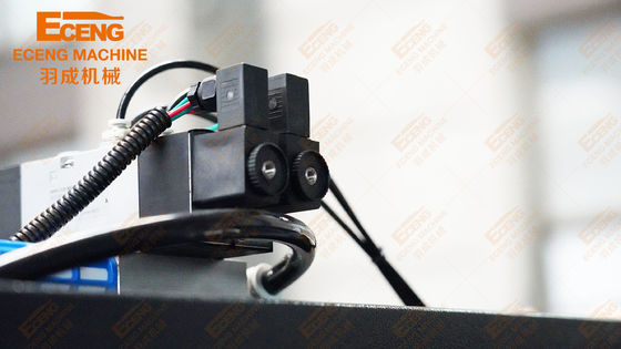 Máquina do moldador do sopro do ANIMAL DE ESTIMAÇÃO K4 completamente automática para a fabricação da garrafa