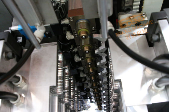 Máquina de molde K12 do sopro de 12 cavidades totalmente automático com o 26000BPH para garrafas do ANIMAL DE ESTIMAÇÃO