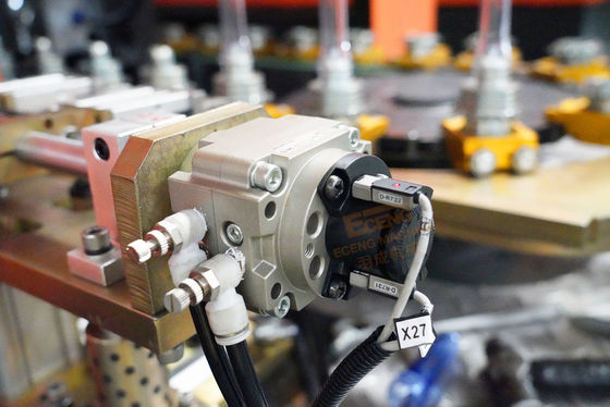 2 Máquina de sopro de garrafas químicas em cavidade 2200BPH