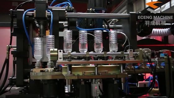 estiramento plástico do ANIMAL DE ESTIMAÇÃO da máquina de molde da garrafa 100ml-2L que funde 6100KG
